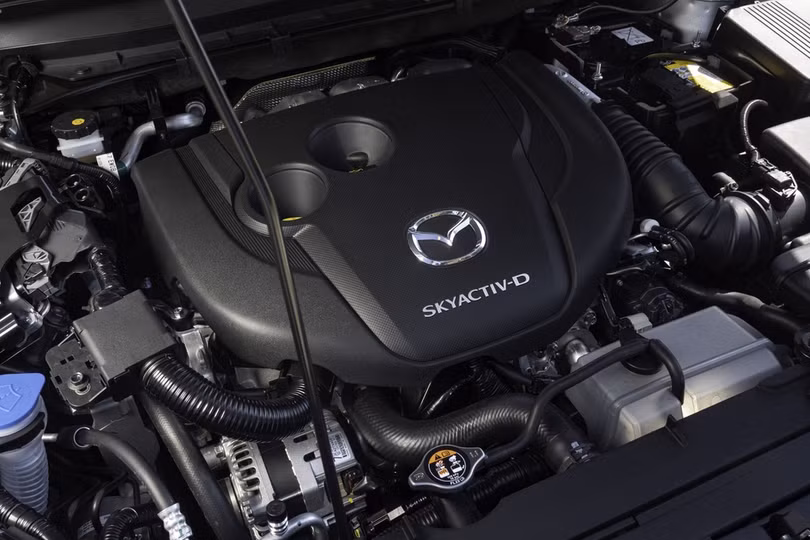 Mazda CX-5 2020 có giá từ 33.000 USD, bổ sung màu mới