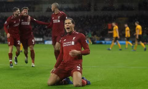 Wolves 0-2 Liverpool: The Kop giữ ngai vàng trong Giáng sinh