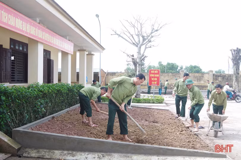 Xây dựng doanh trại chính quy, xanh - sạch - đẹp trong LLVT Hà Tĩnh