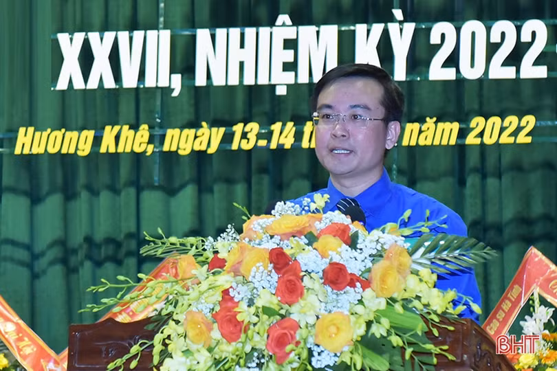 Xây dựng thế hệ thanh niên Hương Khê “tâm trong, trí sáng, hoài bão lớn”