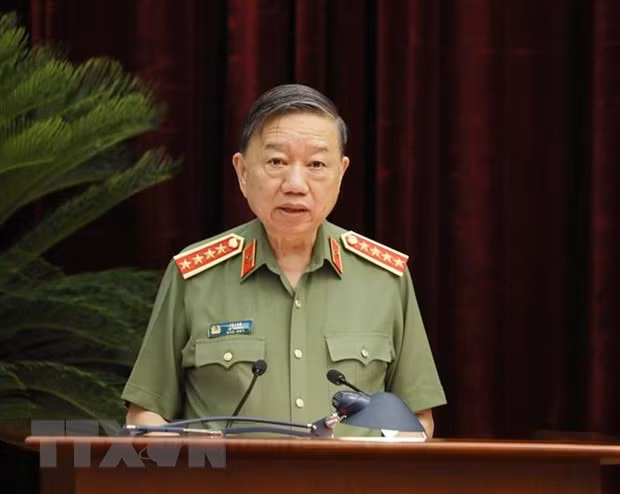Xây dựng lực lượng CAND đáp ứng yêu cầu, nhiệm vụ trong tình hình mới