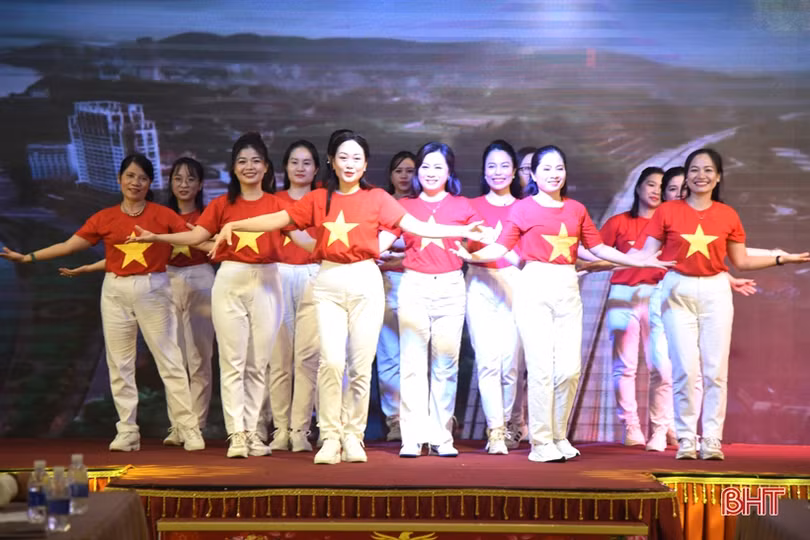 Hội Nhà báo Hà Tĩnh vững vàng chặng đường 30 năm xây dựng và trưởng thành