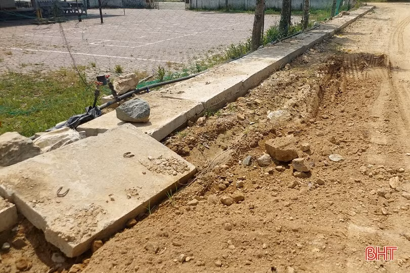 Công trình chỉnh trang đô thị ở TX Hồng Lĩnh chậm tiến độ, ảnh hưởng cuộc sống người dân