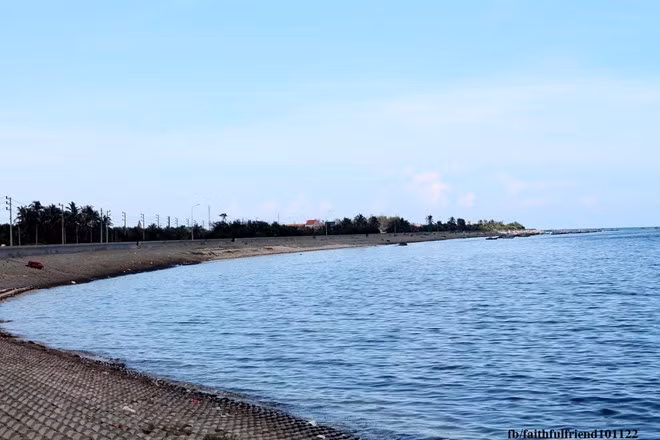Bờ kè Ngũ Phụng. canh dep lam say long nguoi o dao phu quy