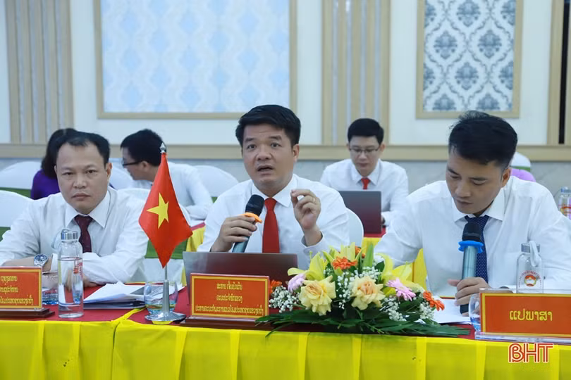 Hà Tĩnh - Bolikhămxay chia sẻ kinh nghiệm về công tác mặt trận