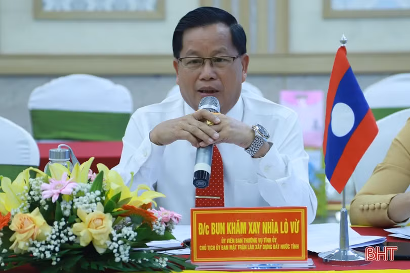 Hà Tĩnh - Bolikhămxay chia sẻ kinh nghiệm về công tác mặt trận