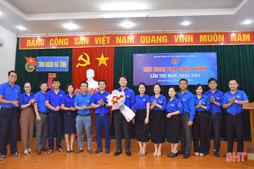 Bầu bổ sung Phó Bí thư Tỉnh đoàn Hà Tĩnh
