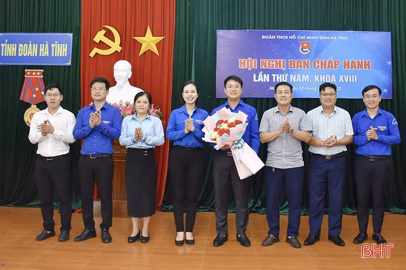 Bầu bổ sung Phó Bí thư Tỉnh đoàn Hà Tĩnh