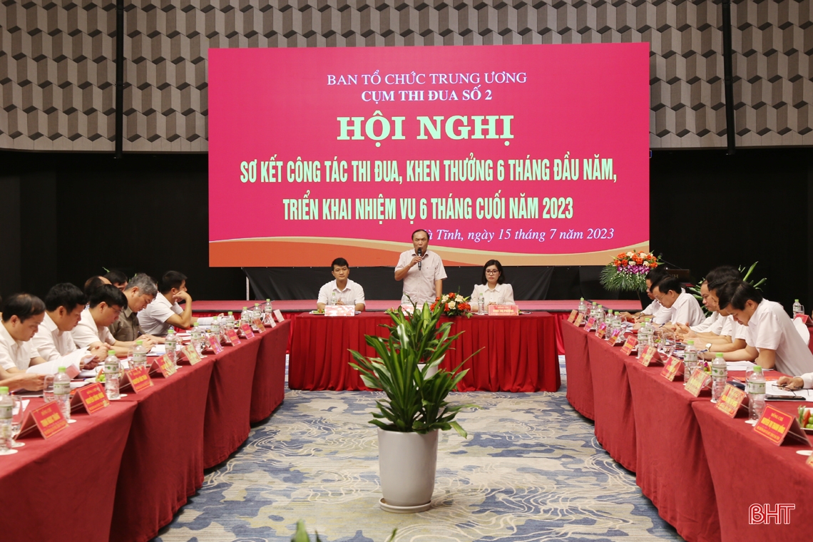Chia sẻ nhiều kinh nghiệm trong công tác tổ chức, xây dựng Đảng
