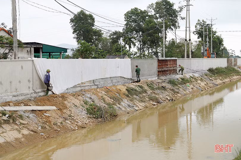 Hà Tĩnh quyết tâm hoàn thành dự án nâng cấp kênh Linh Cảm vào cuối năm