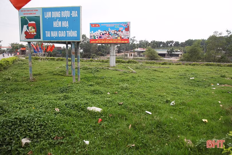 Hiểm họa tai nạn từ bất cập ở đảo giao thông trên tuyến Hương Khê - TP Hà Tĩnh