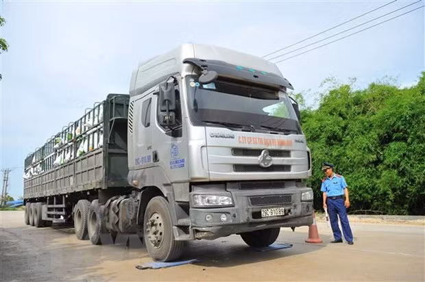 Từ 1/4, triển khai chuyên đề xử lý vi phạm chở hàng quá khổ, quá tải