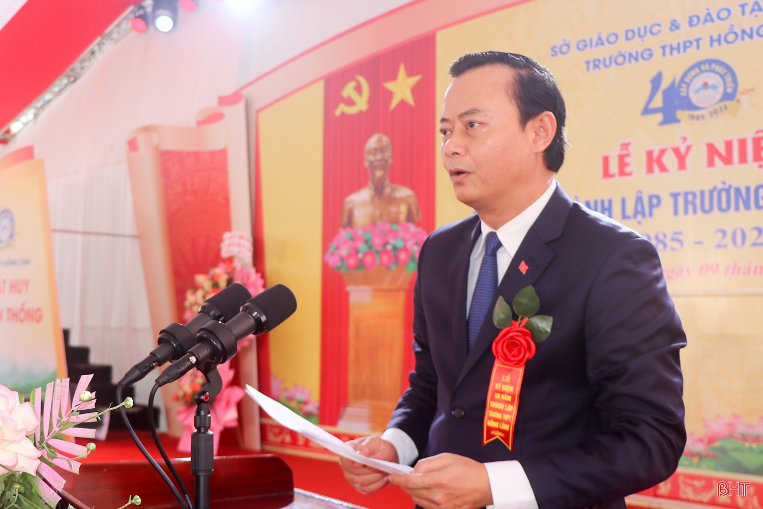 Trưởng ban Tuyên giáo và Dân vận Tỉnh uỷ Hà Văn Hùng phát biểu tại lễ kỷ niệm.