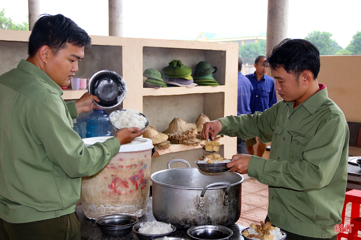 Chuyện những người thầy không bảng đen, phấn trắng