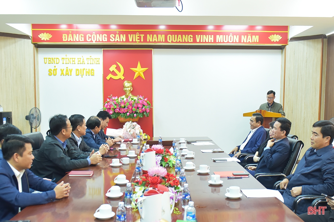 Công bố quyết định bổ nhiệm Giám đốc Sở Xây dựng Hà Tĩnh
