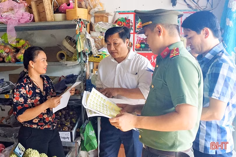 Phát hiện hơn 3.000 tem nhãn bưởi Phúc Trạch không đủ tiêu chuẩn
