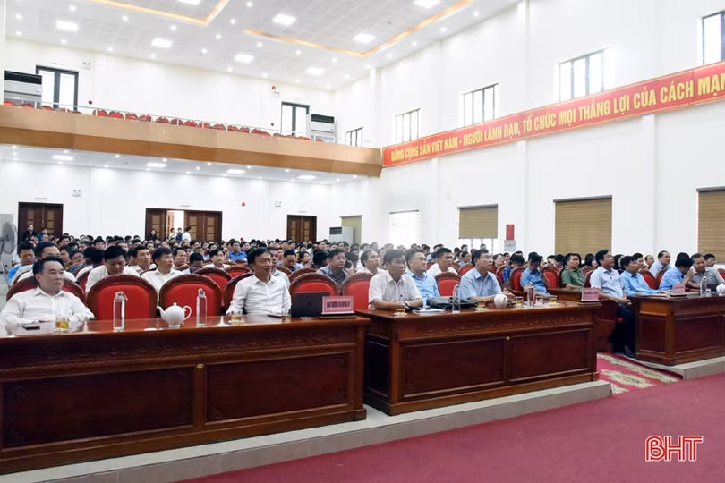 Bồi dưỡng chính trị cho hơn 300 cán bộ cốt cán huyện Kỳ Anh
