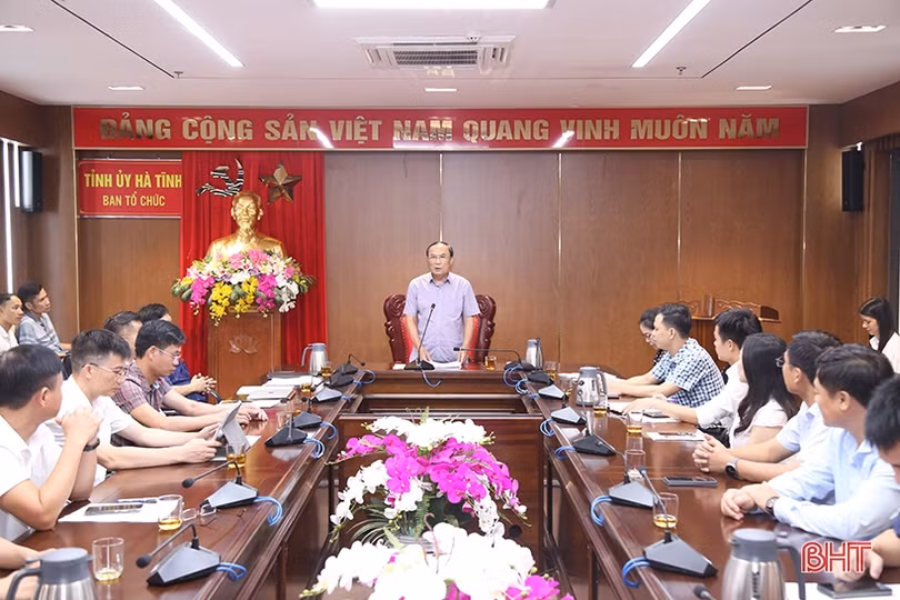 Hà Tĩnh gặp mặt học viên các lớp cao cấp lý luận chính trị hệ tập trung