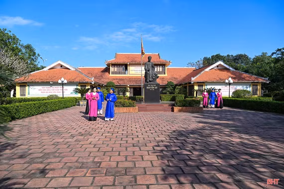 Khơi thông điểm nghẽn, tạo đà phát triển văn hóa, thể thao và du lịch