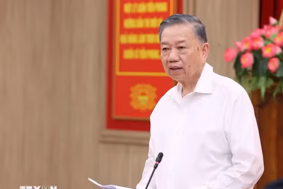 Tổng Bí thư, Chủ tịch nước Tô Lâm: Không để thực tiễn đi quá xa rồi lý luận mới tổng kết