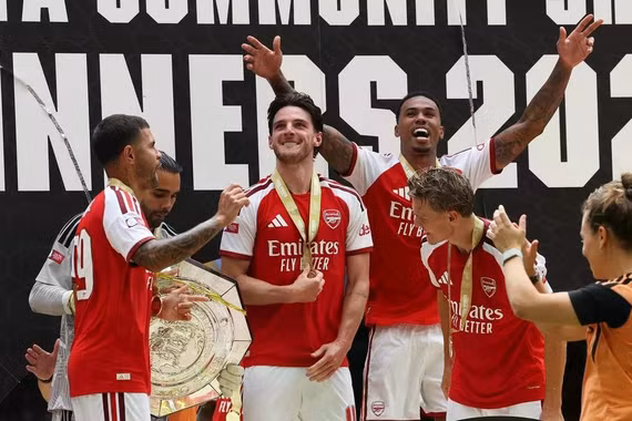 Tình thế đảo ngược với Arsenal và Man City