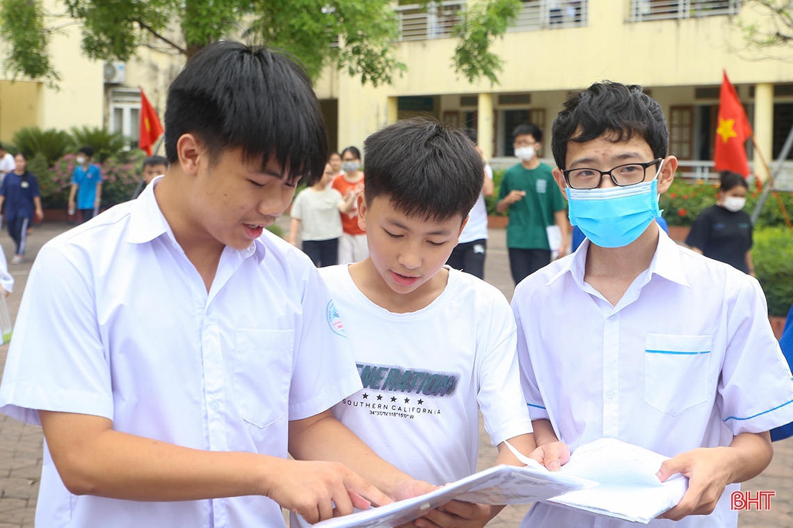 1.094 thí sinh kết thúc môn chuyên, Hà Tĩnh hoàn thành kỳ thi vào lớp 10 THPT