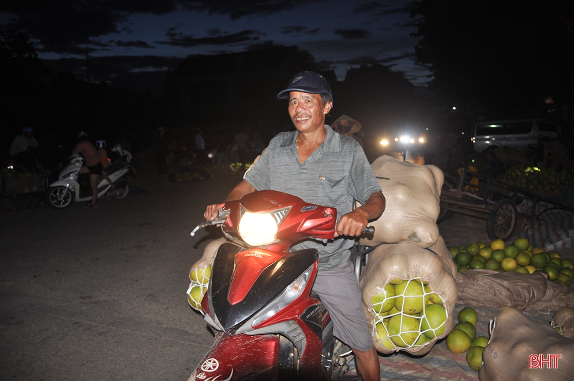 Hương Khê mùa bưởi chín...