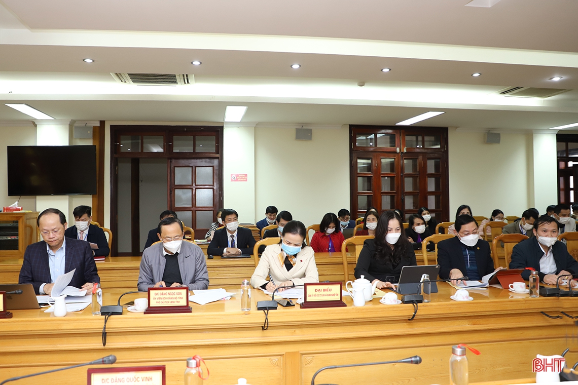Văn phòng UBND tỉnh Hà Tĩnh tiếp tục thực hiện tốt công tác xây dựng Đảng và nhiệm vụ chính trị