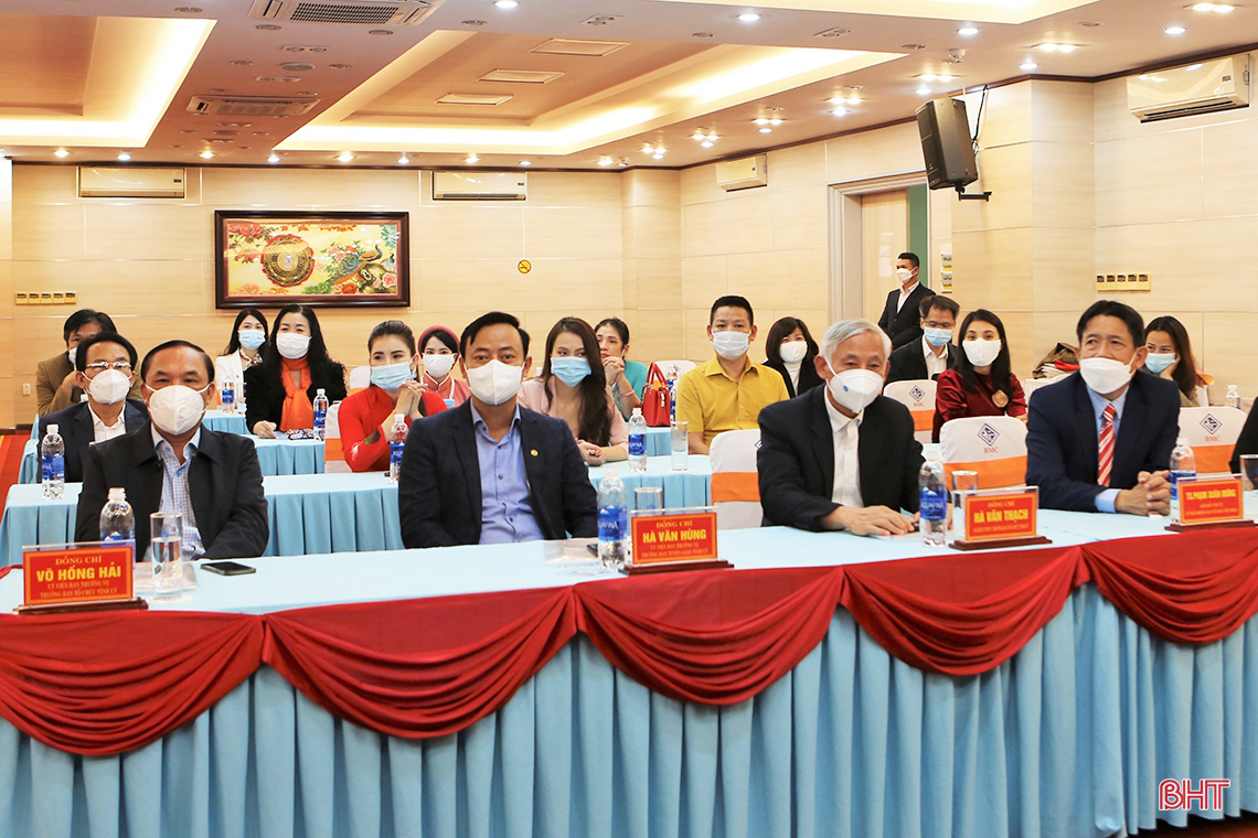 Tiếp tục kết nối, tổ chức quảng bá phim về Đại thi hào Nguyễn Du đến đông đảo Nhân dân