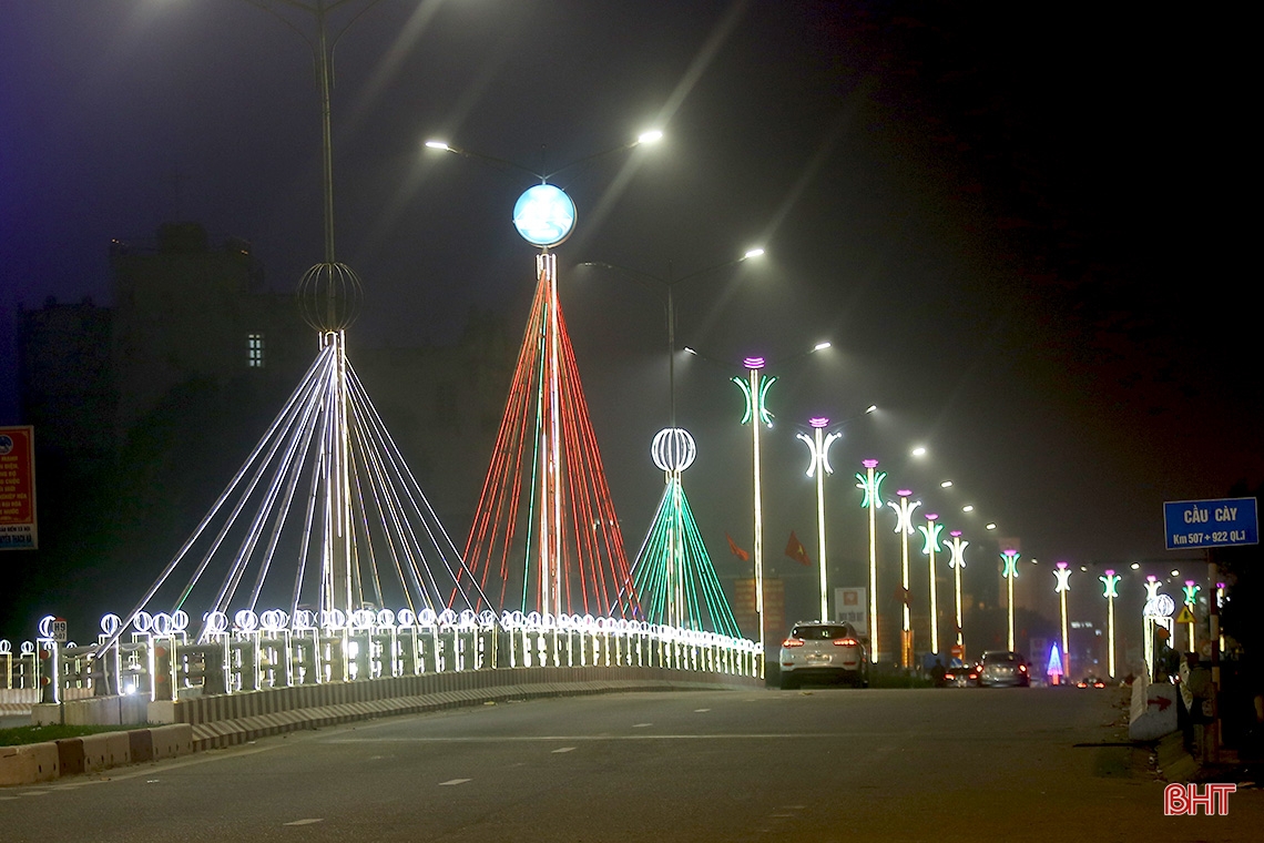 Hà Tĩnh lung linh chào đón tết Nguyên đán Giáp Thìn