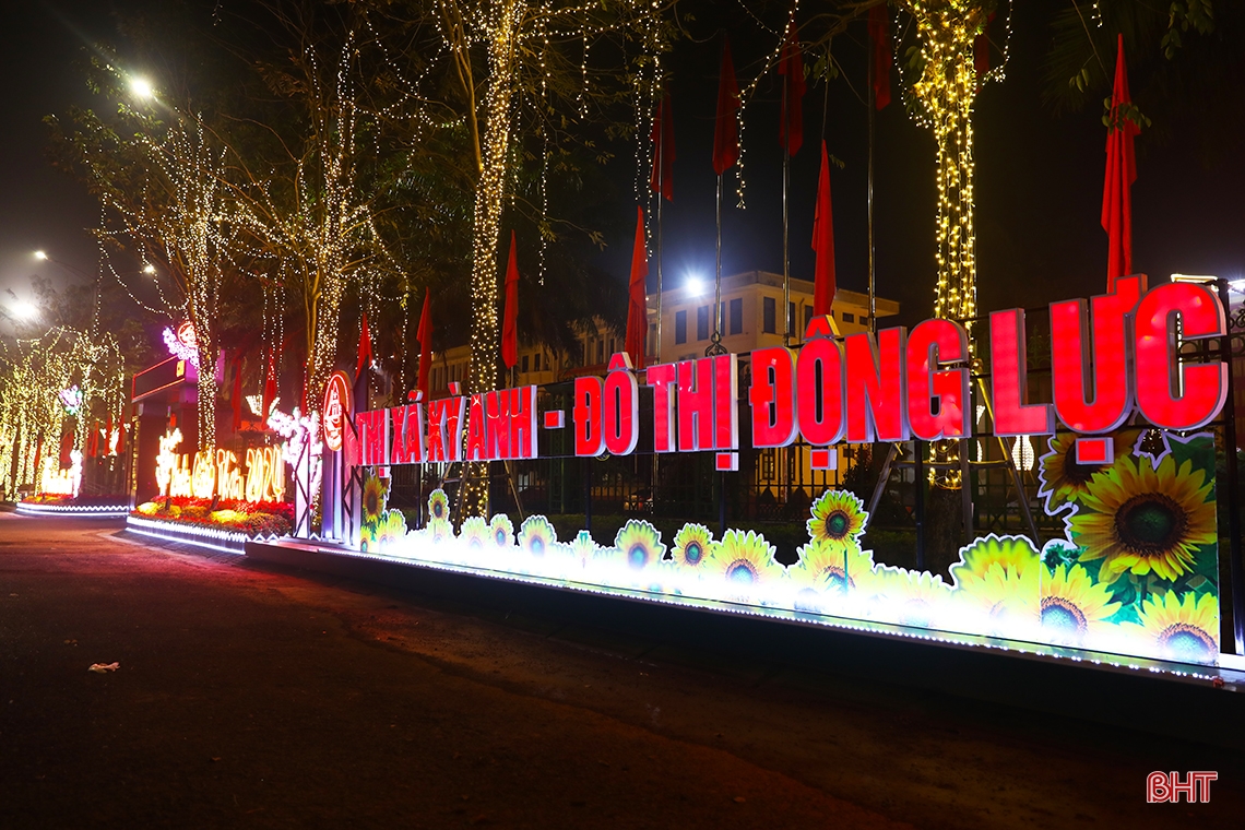 Hà Tĩnh lung linh chào đón tết Nguyên đán Giáp Thìn
