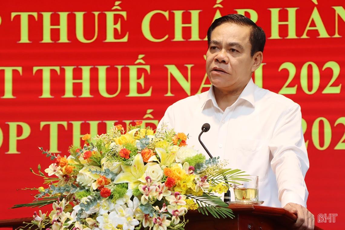 Cục Thuế Hà Tĩnh tuyên dương 101 người nộp thuế tiêu biểu năm 2021