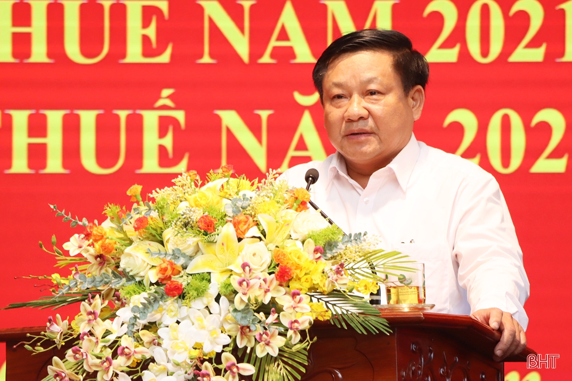 Cục Thuế Hà Tĩnh tuyên dương 101 người nộp thuế tiêu biểu năm 2021