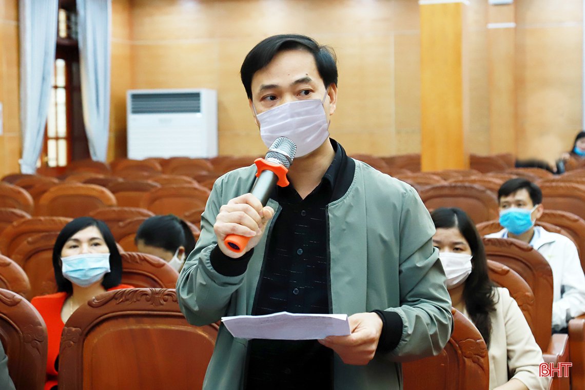 Cử tri Đức Thọ kiến nghị các vấn đề về xây dựng hạ tầng nông thôn mới, phát triển nông nghiệp