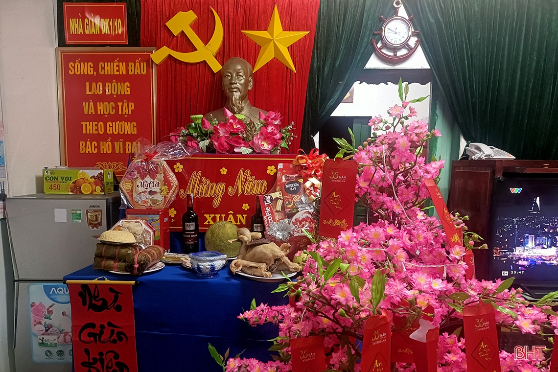 Đón xuân trên những “pháo đài thép” giữa biển trời Tổ quốc (bài 2): Vui xuân, chắc tay súng giữ biển trời Tổ quốc