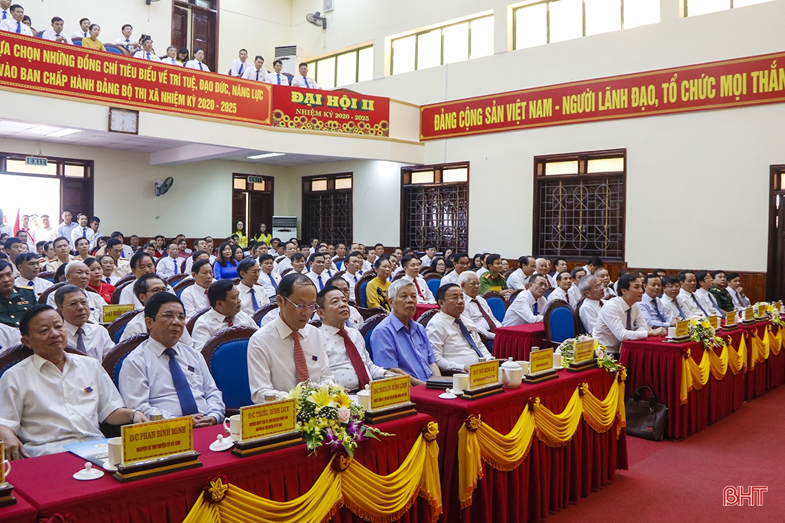 Đại hội Đại biểu Đảng bộ thị xã Kỳ Anh bầu 34 đồng chí vào Ban Chấp hành nhiệm kỳ 2020-2025