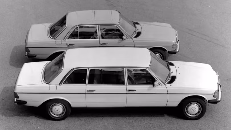 Kích thước vượt trội của chiếc Mercedes-Benz 240D so với phiên bản thông thường của W123. Ảnh: Mercedes.