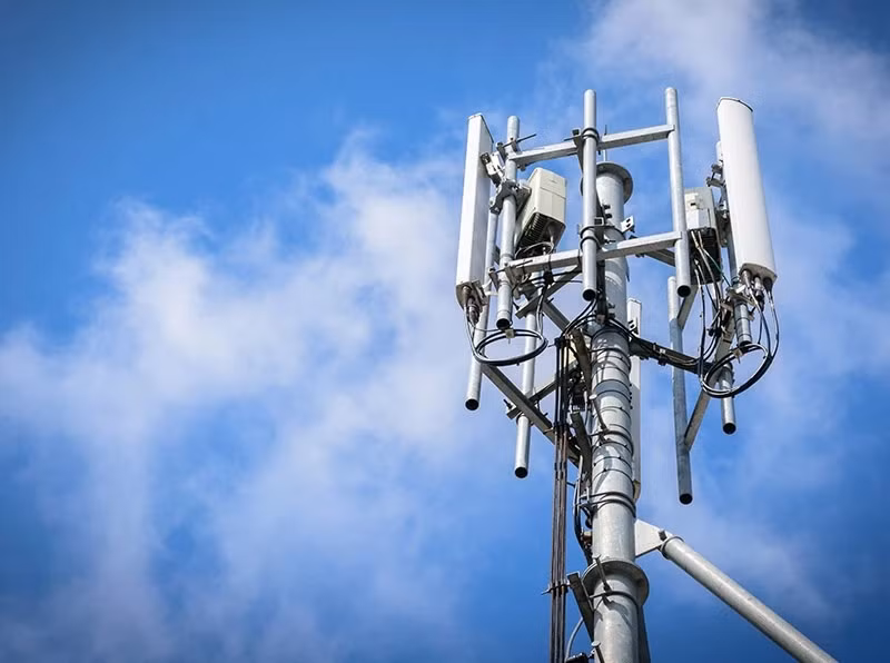 Sóng 2G sẽ bị cắt vào cuối năm nay, chỉ còn sóng 4G và 5G. Ảnh: Grain Central.
