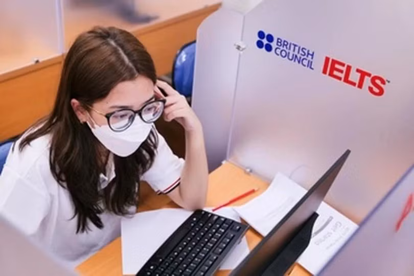 Thí sinh thi IELTS do Hội đồng Anh tổ chức (Ảnh: Hội đồng Anh).
