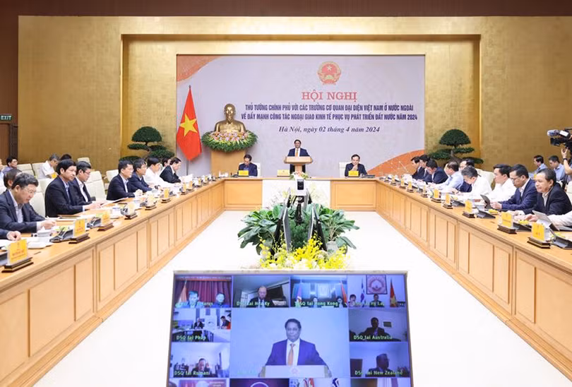 Thủ tướng Chính phủ Phạm Minh Chính chủ trì hội nghị trực tuyến của Chính phủ với các cơ quan đại diện Việt Nam ở nước ngoài về đẩy mạnh công tác ngoại giao kinh tế phục vụ phát triển năm 2024. Ảnh chinhphu.vn