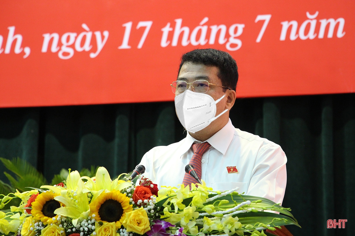Quyết liệt thực hiện nhiệm vụ phát triển KT-XH nhưng không tách rời công tác phòng dịch Covid-19