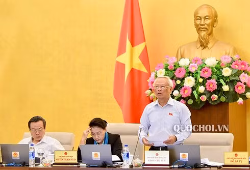Báo cáo Quốc hội xin dừng xây dựng Luật Hành chính công