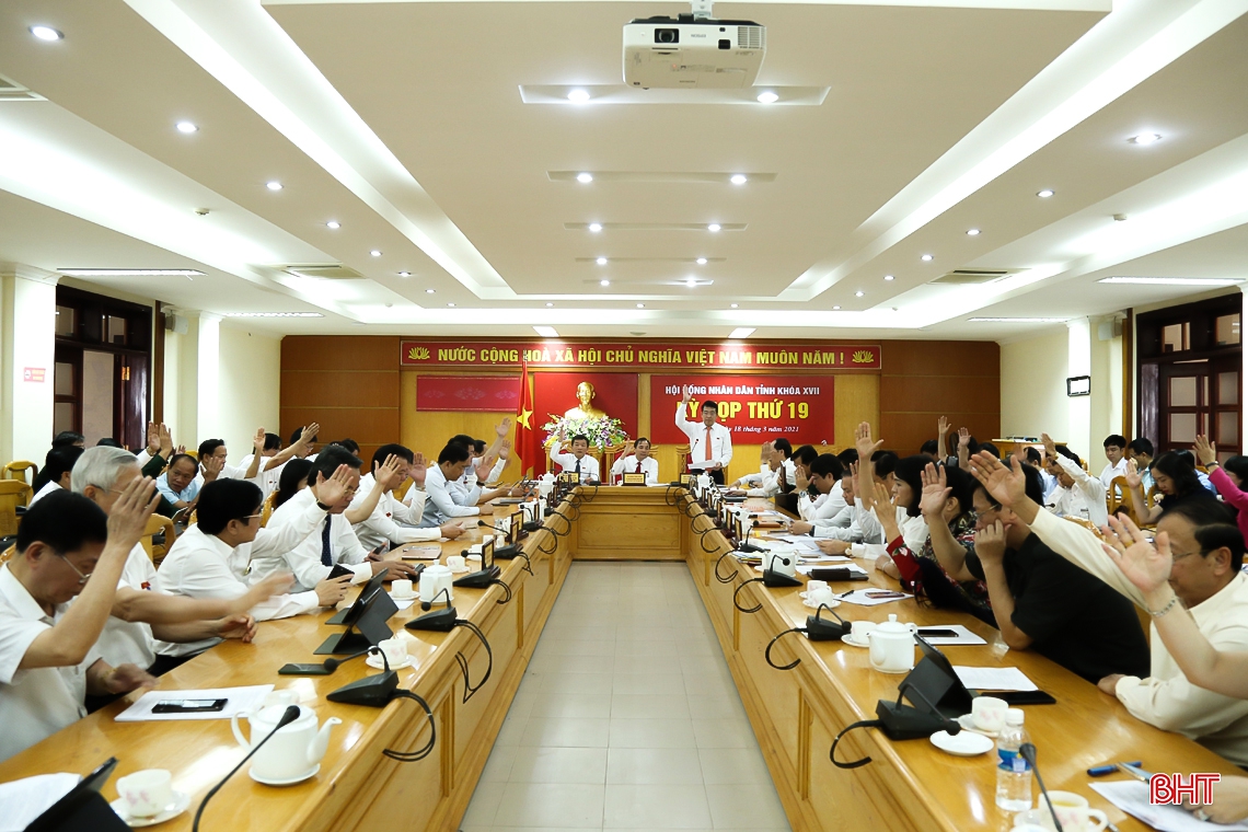 Tập trung triển khai công tác bầu cử và các Nghị quyết HĐND tỉnh Hà Tĩnh vừa thông qua
