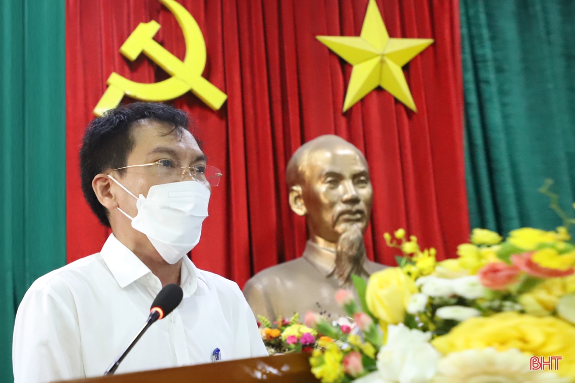 Hiệp hội Doanh nghiệp Hà Tĩnh phát động ủng hộ Quỹ Hỗ trợ học sinh đạt điểm cao, hoàn cảnh đặc biệt khó khăn vào đại học”