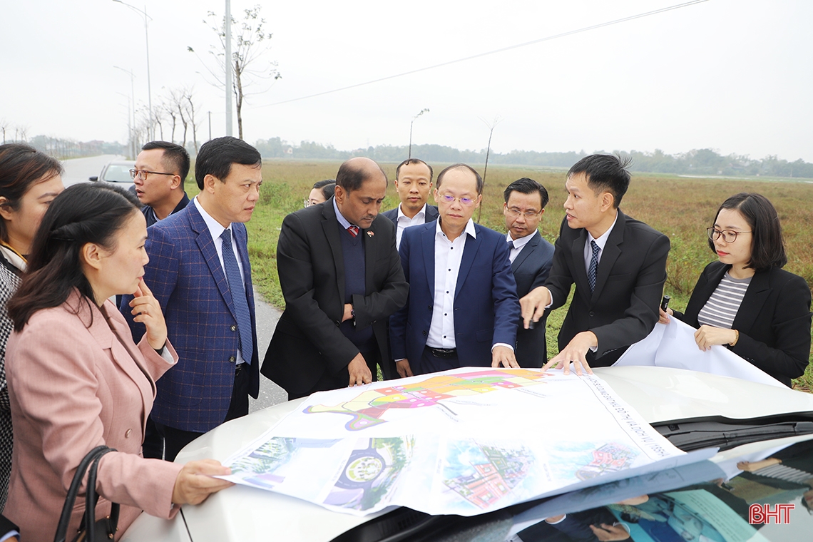 Hà Tĩnh cam kết đồng hành thực hiện tốt chương trình, dự án hợp tác với các tổ chức, doanh nghiệp Singapore