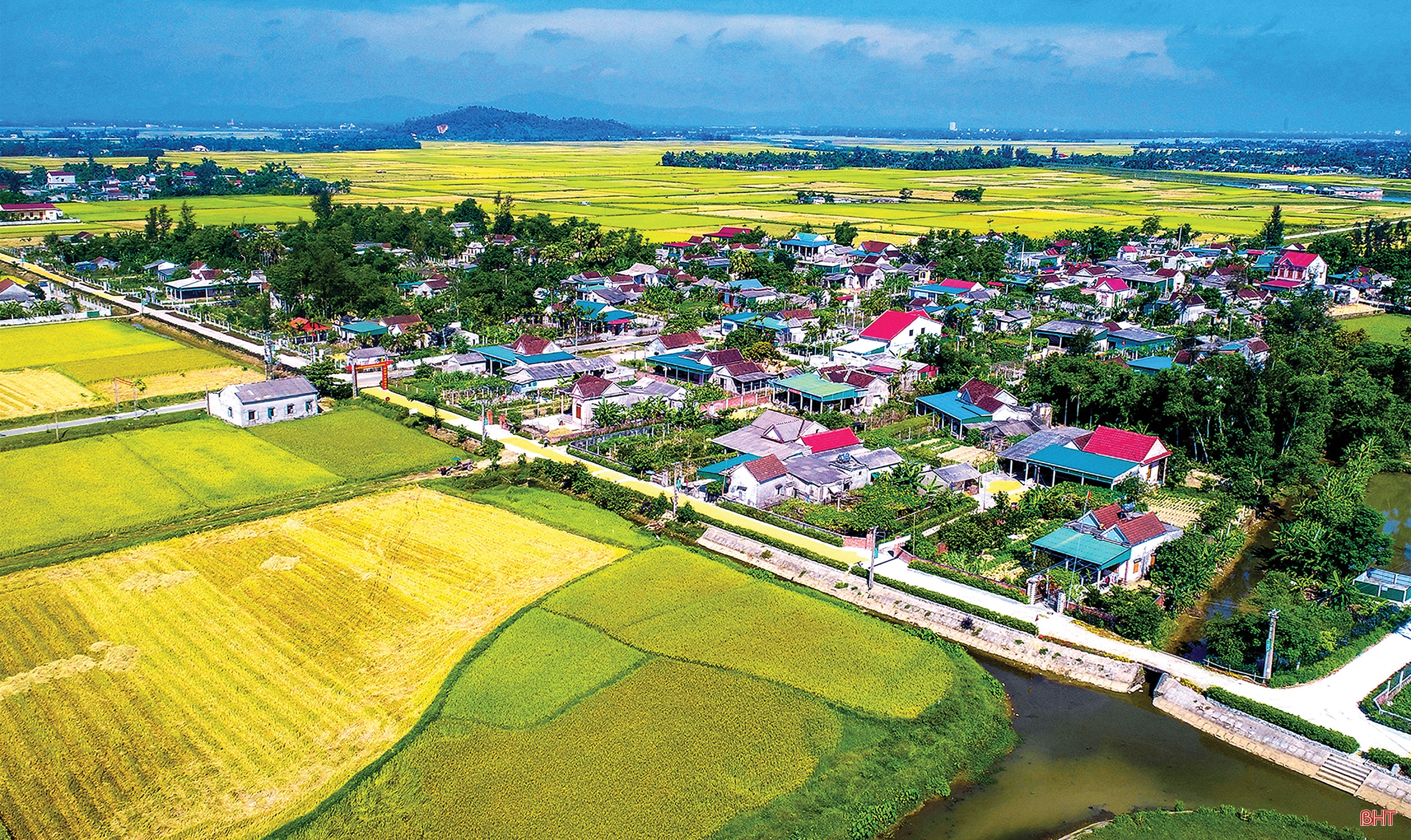 190 năm tươi thắm dải Lam Hồng