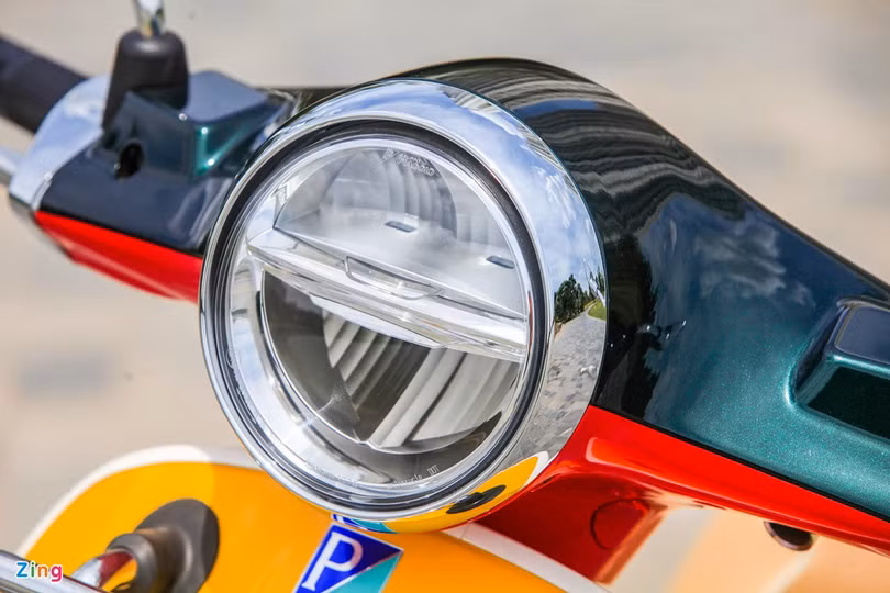 Chi tiết Vespa Primavera Sean Wotherspoon tại Việt Nam ảnh 5 Chi tiết Vespa Primavera bản giới hạn 50 chiếc tại Việt Nam, giá 135 triệu