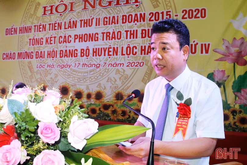 Lộc Hà tôn vinh 15 tập thể, 30 cá nhân điển hình tiên tiến