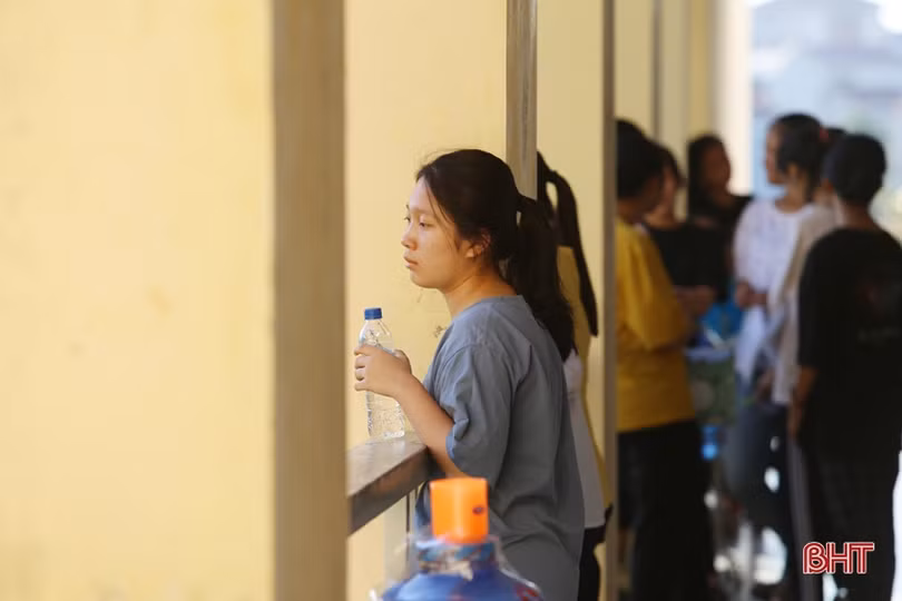 864 thí sinh so tài, giành 355 “tấm vé” vào THPT Chuyên Hà Tĩnh