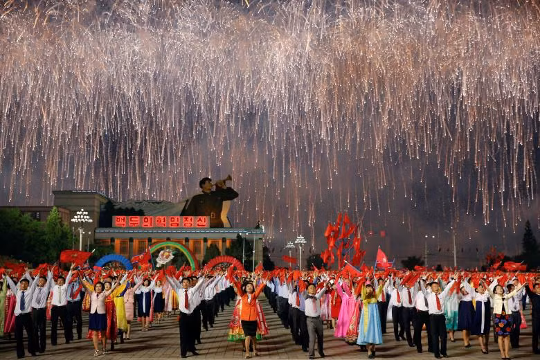 photo reuters cong bo giai phong vien anh xuat sac nhat nam